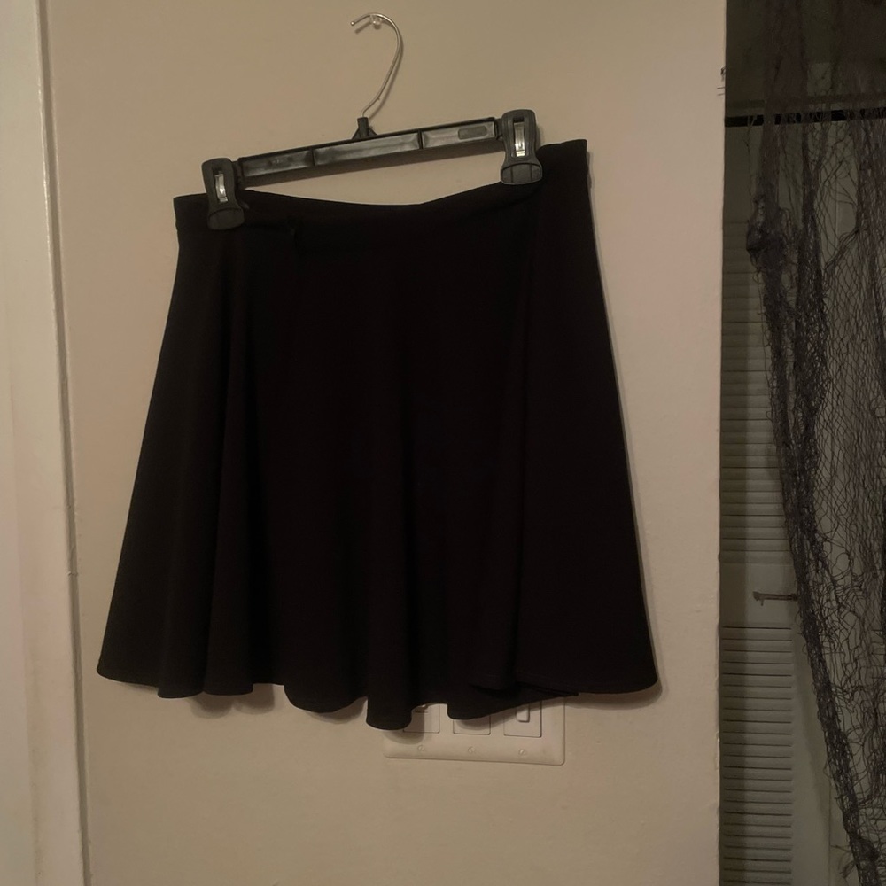 Black skirt